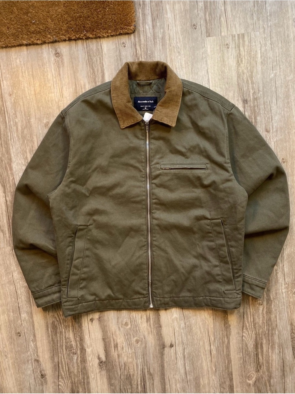 Abercrombie & Fitch Men's Olive Green Zip-Front Work Jacket with Corduroy Collar